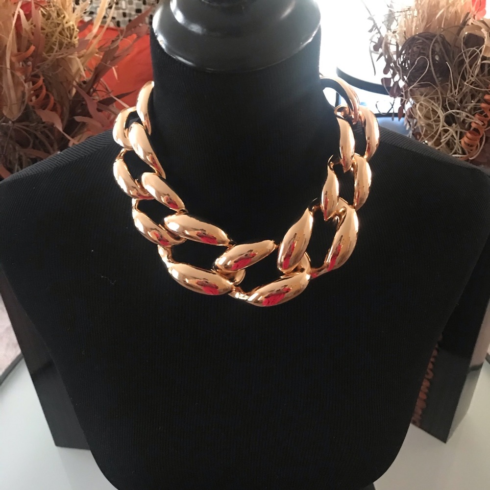 H&D | Gold Statement Necklace & Earring Set